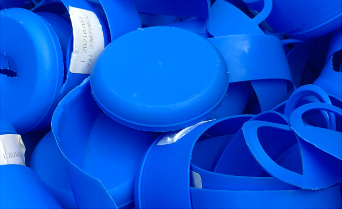 Entrega de Tampas de Garrafas pela Santiagua: Um Passo Rumo à Sustentabilidade